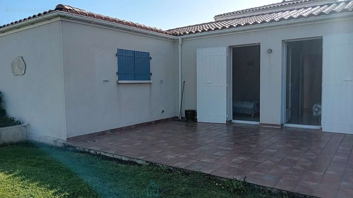 Maison à SAINT-SULPICE-DE-ROYAN