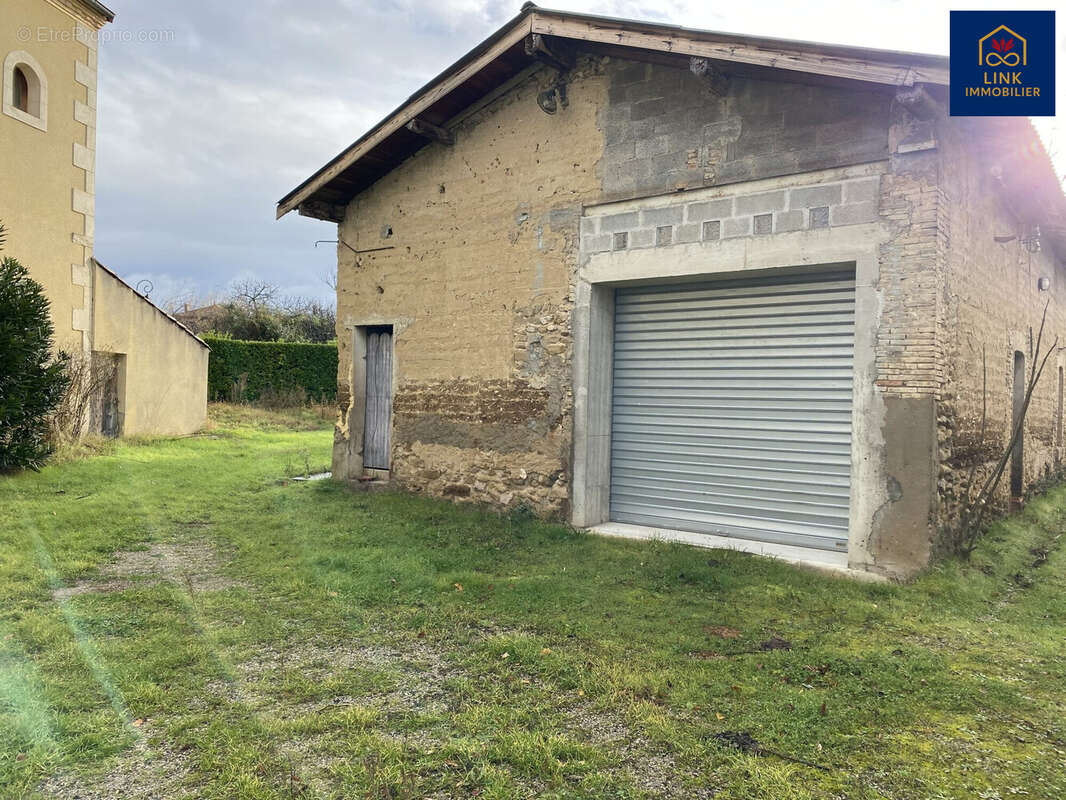 Maison à MONTVENDRE