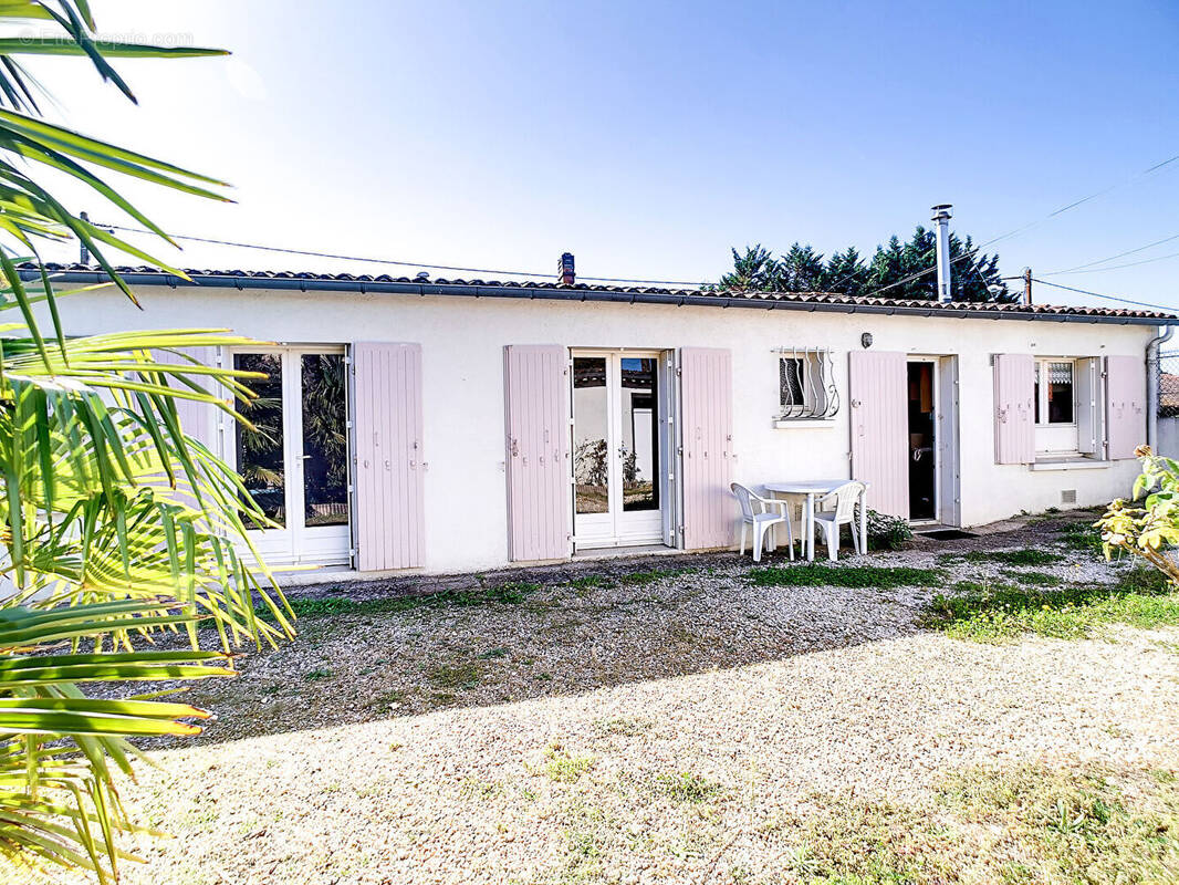 Maison à BOUTIERS-SAINT-TROJAN