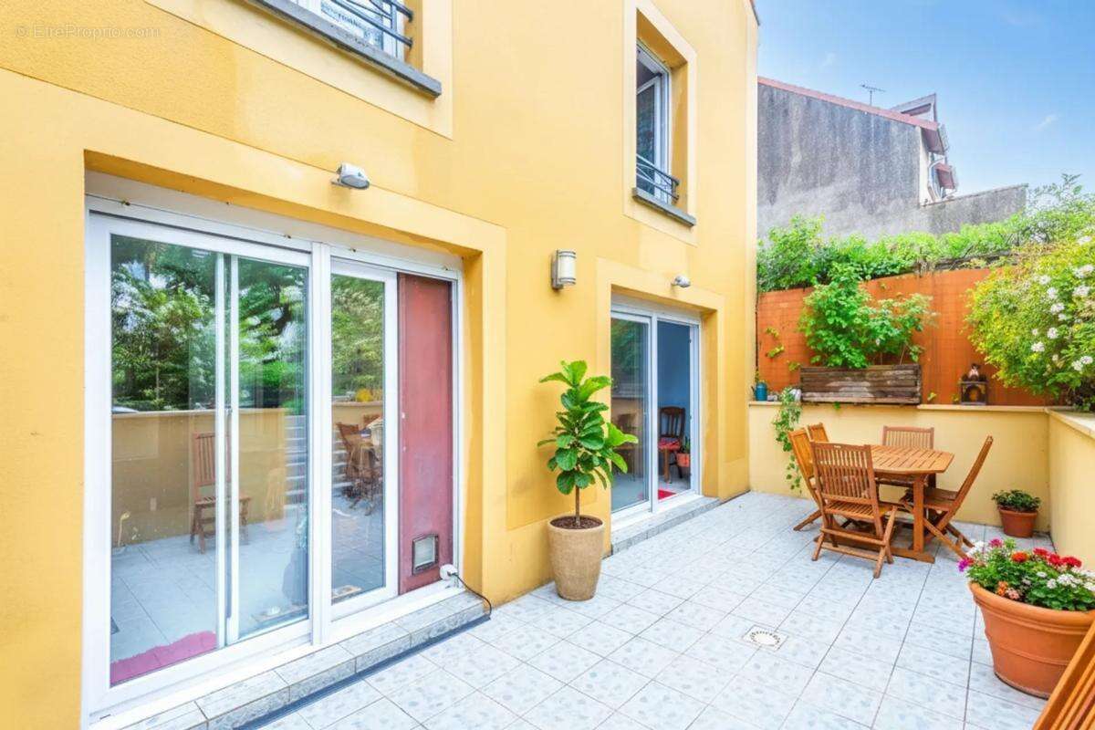 Maison à VIROFLAY