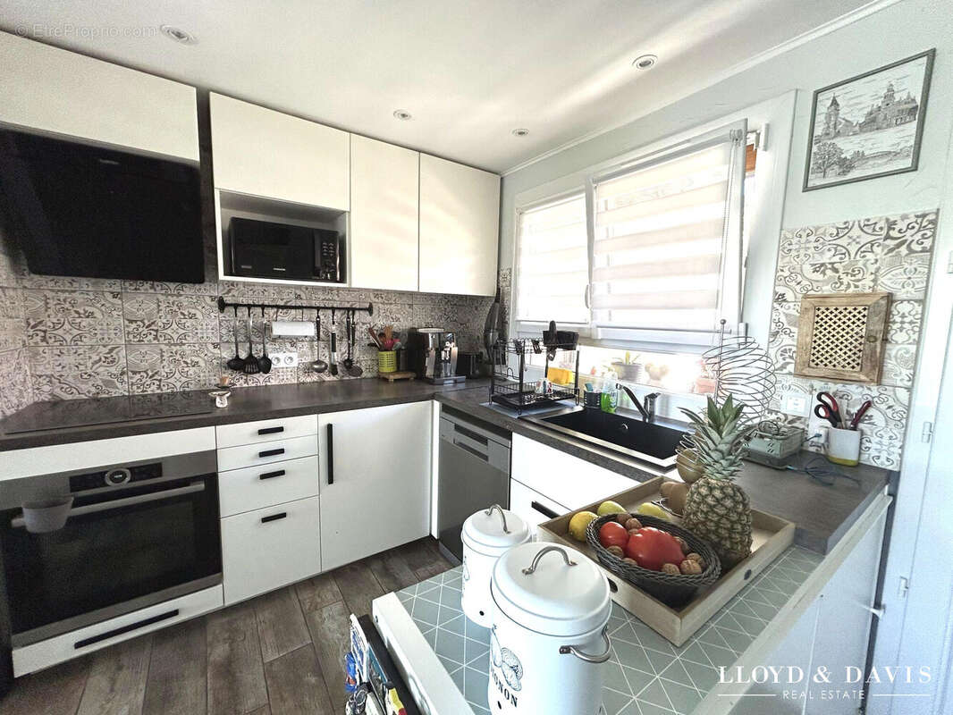 Appartement à BORMES-LES-MIMOSAS