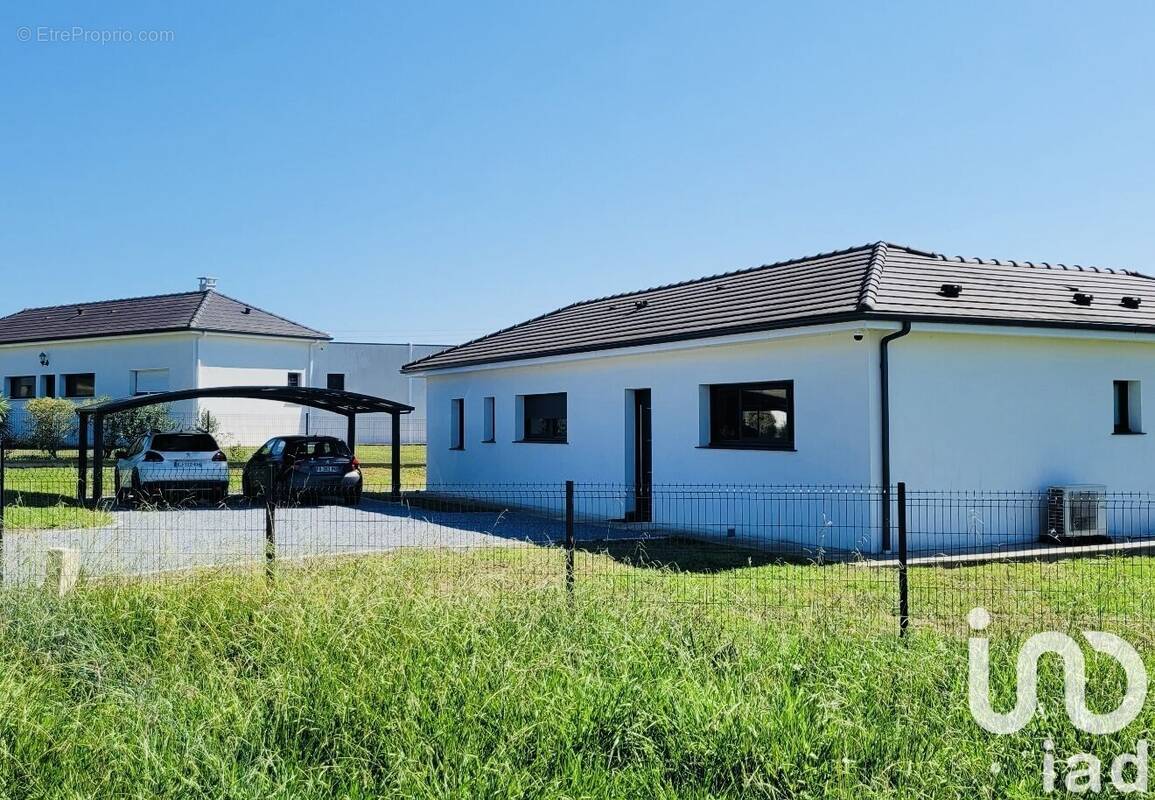 Photo 1 - Maison à SERRES-SAINTE-MARIE