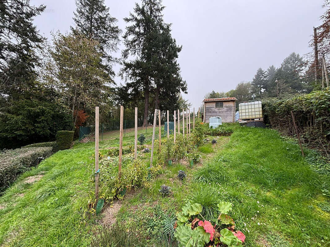 Maison à SAINT-ALBAN-LES-EAUX