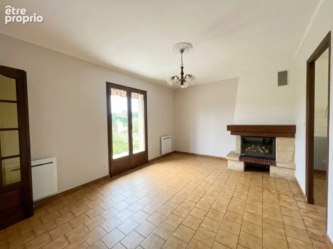 Maison de plain pied a sainte gemme moronval - photo 4