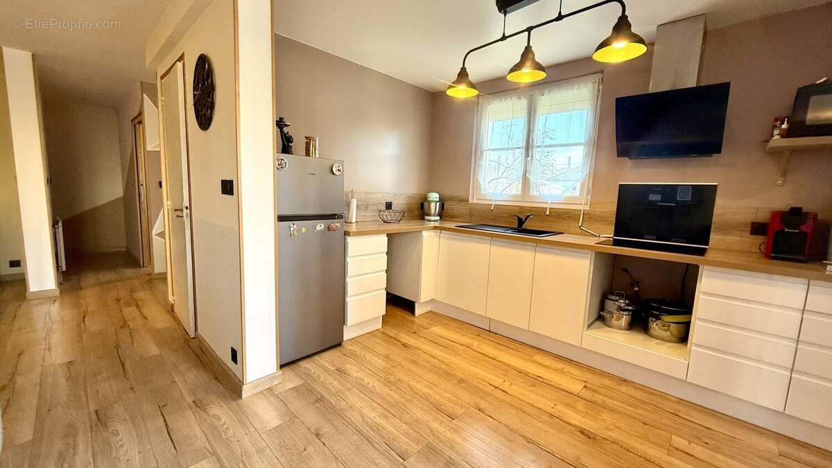 Maison à MANTES-LA-JOLIE