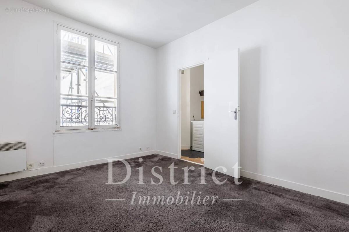 Appartement à PARIS-4E