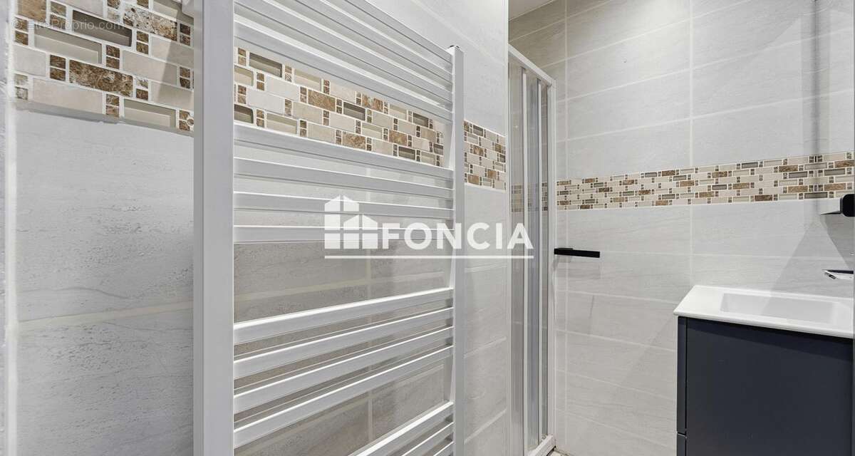 Appartement à VENCE