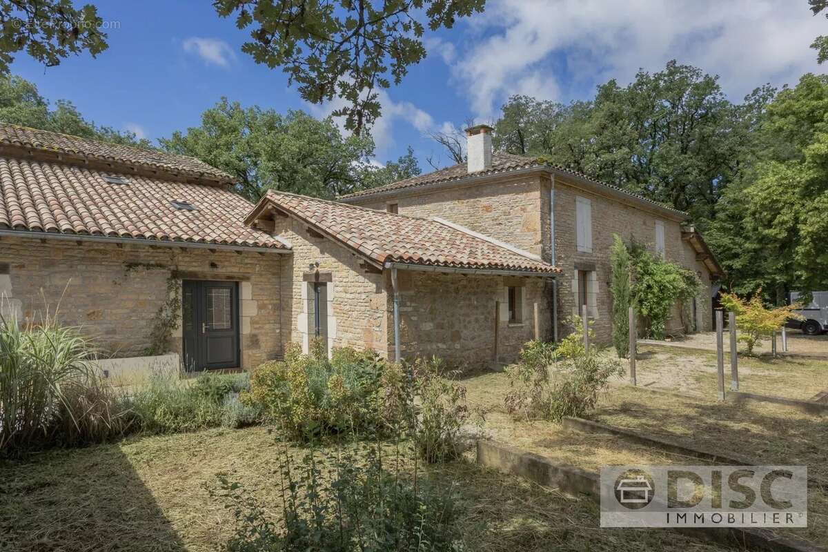Maison à SAINT-ANTONIN-NOBLE-VAL