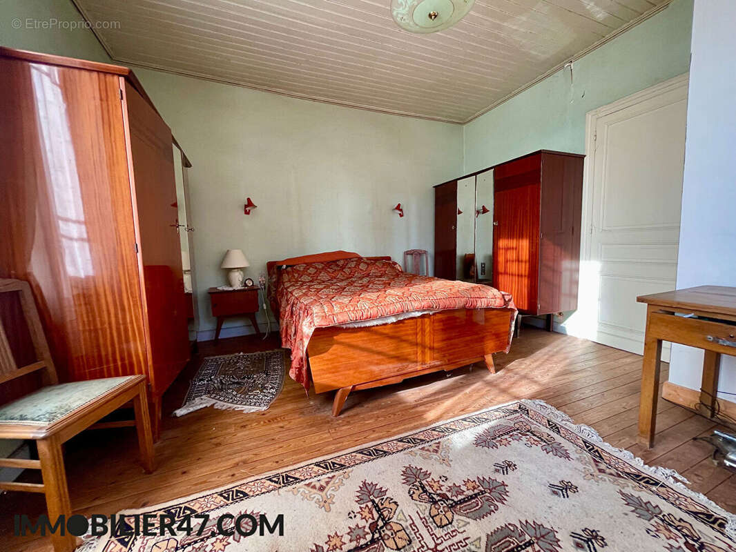 Maison à CASTELMORON-SUR-LOT