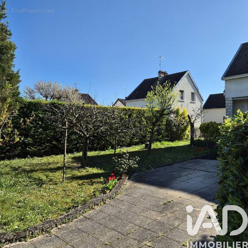 Photo 1 - Maison à SAINT-ANDRE-LES-VERGERS