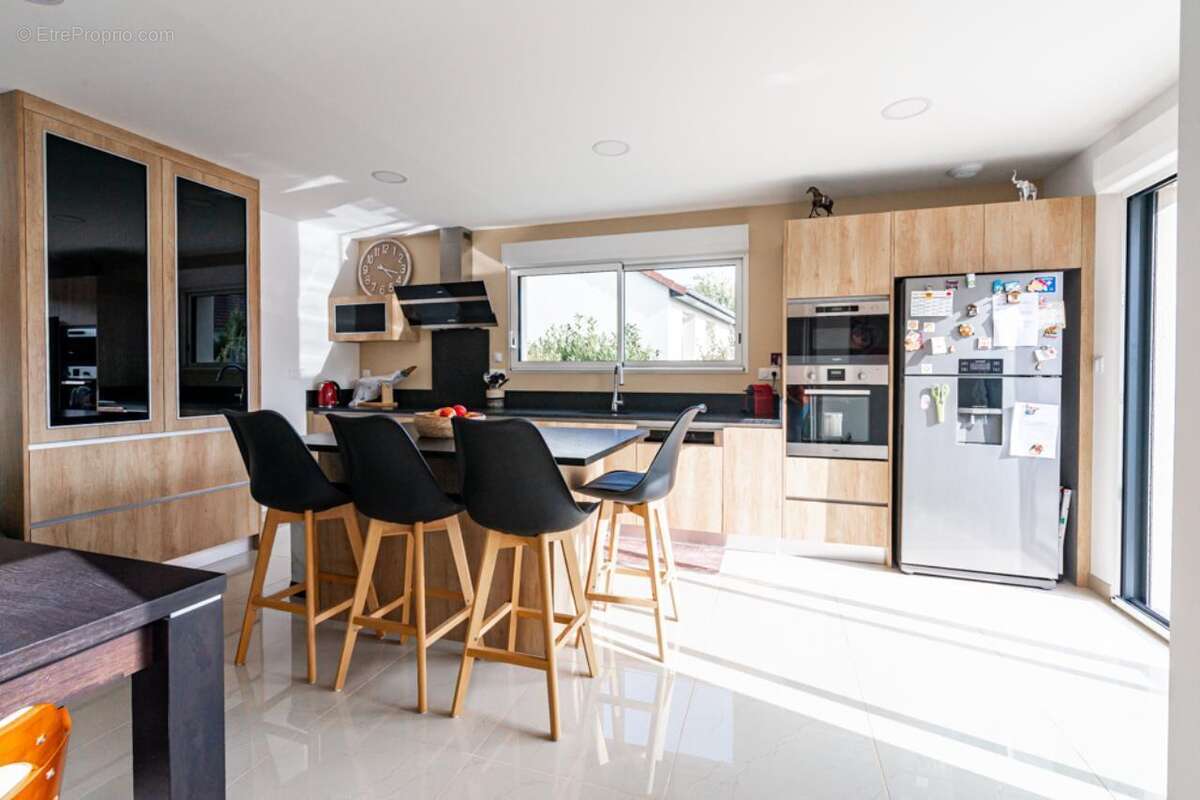 Maison à VAROIS-ET-CHAIGNOT