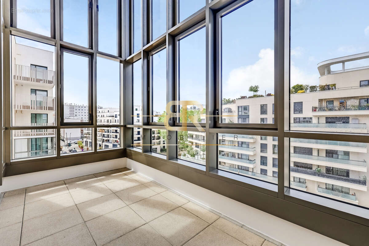 Appartement à COLOMBES