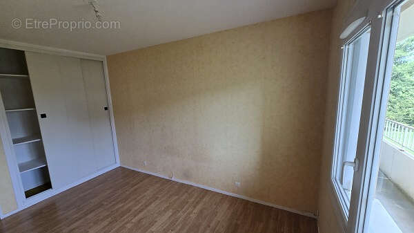 Appartement à SAINT-LAURENT-NOUAN