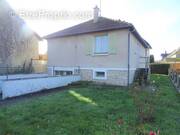 Maison à MEZIDON-CANON