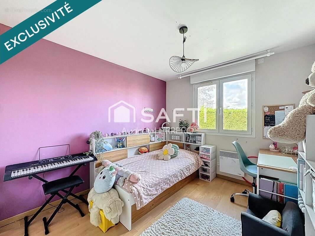 Maison 104 m² à Bouloc  - photo 7