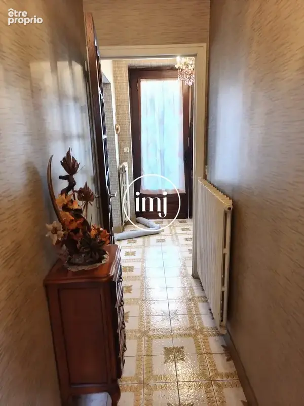 Maison 113 m² à Saint-Yrieix-La-Perche  - photo 3