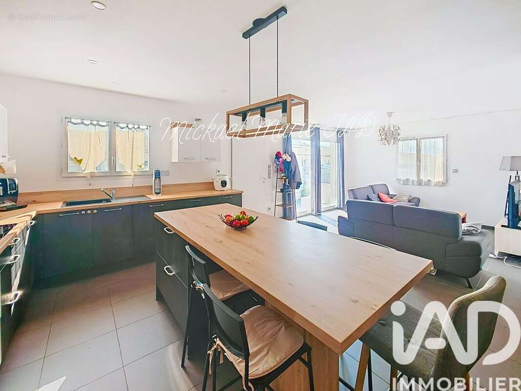 Photo 2 - Maison à CESSENON-SUR-ORB