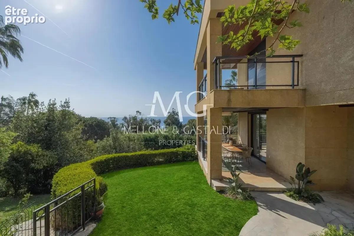 Cannes eden – 3 pièces rénové – vue mer – terrasse & jardin – piscines – tennis – garage - photo 24