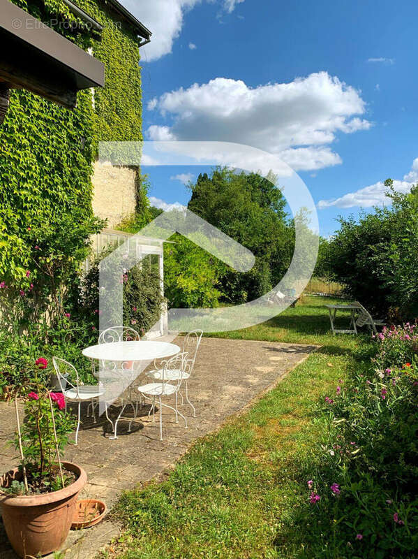 Maison à AUBEPIERRE-SUR-AUBE