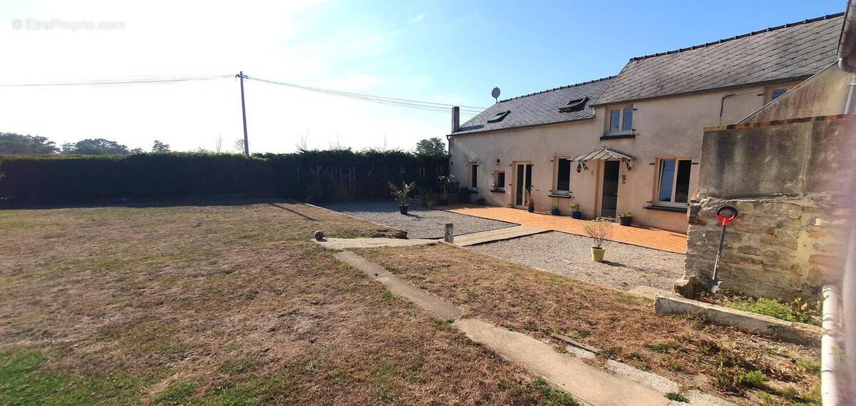 Photo 1 - Maison à MONCEAUX-EN-BESSIN