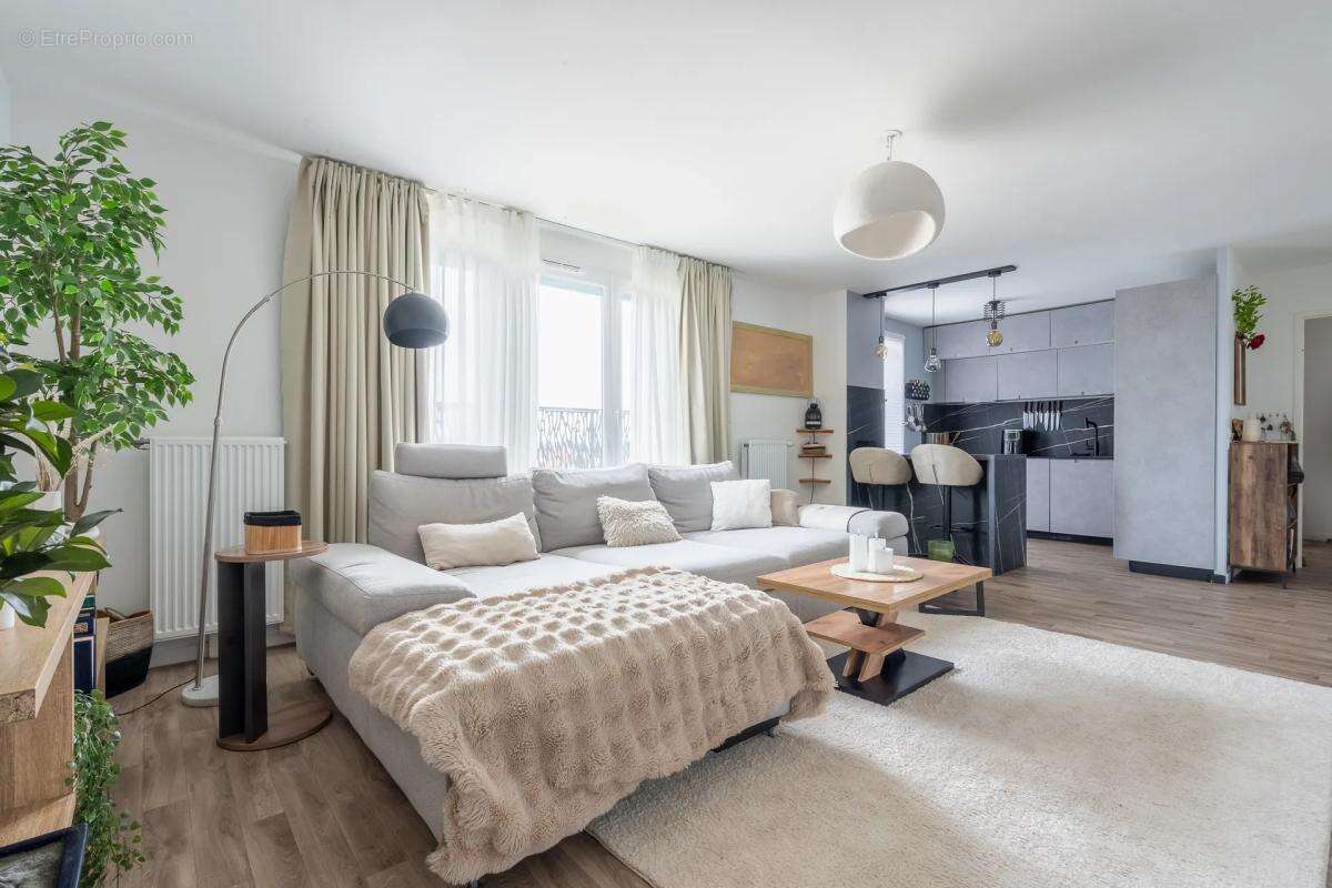 Appartement à BONDY