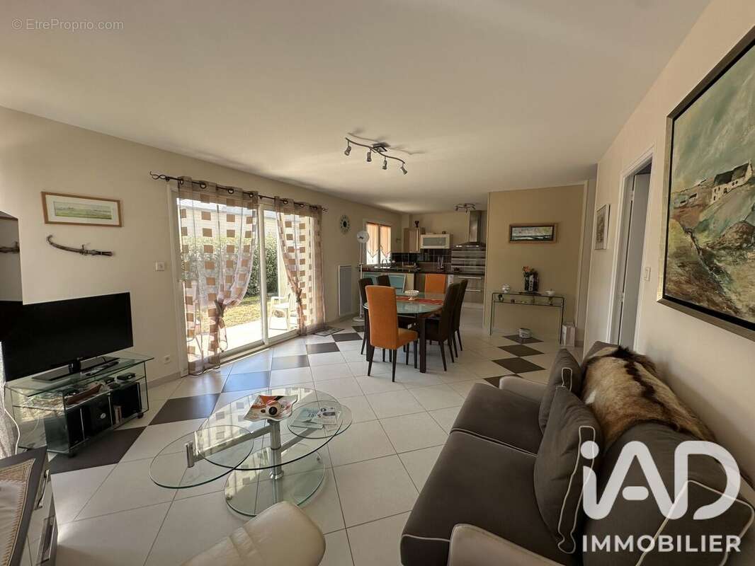 Appartement 68 m² à Granville  - photo 4