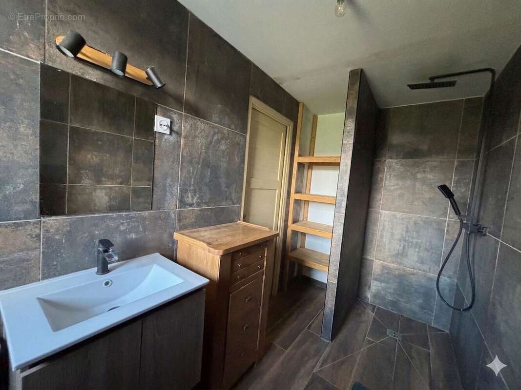 Maison 67 m² à Privas  - photo 6
