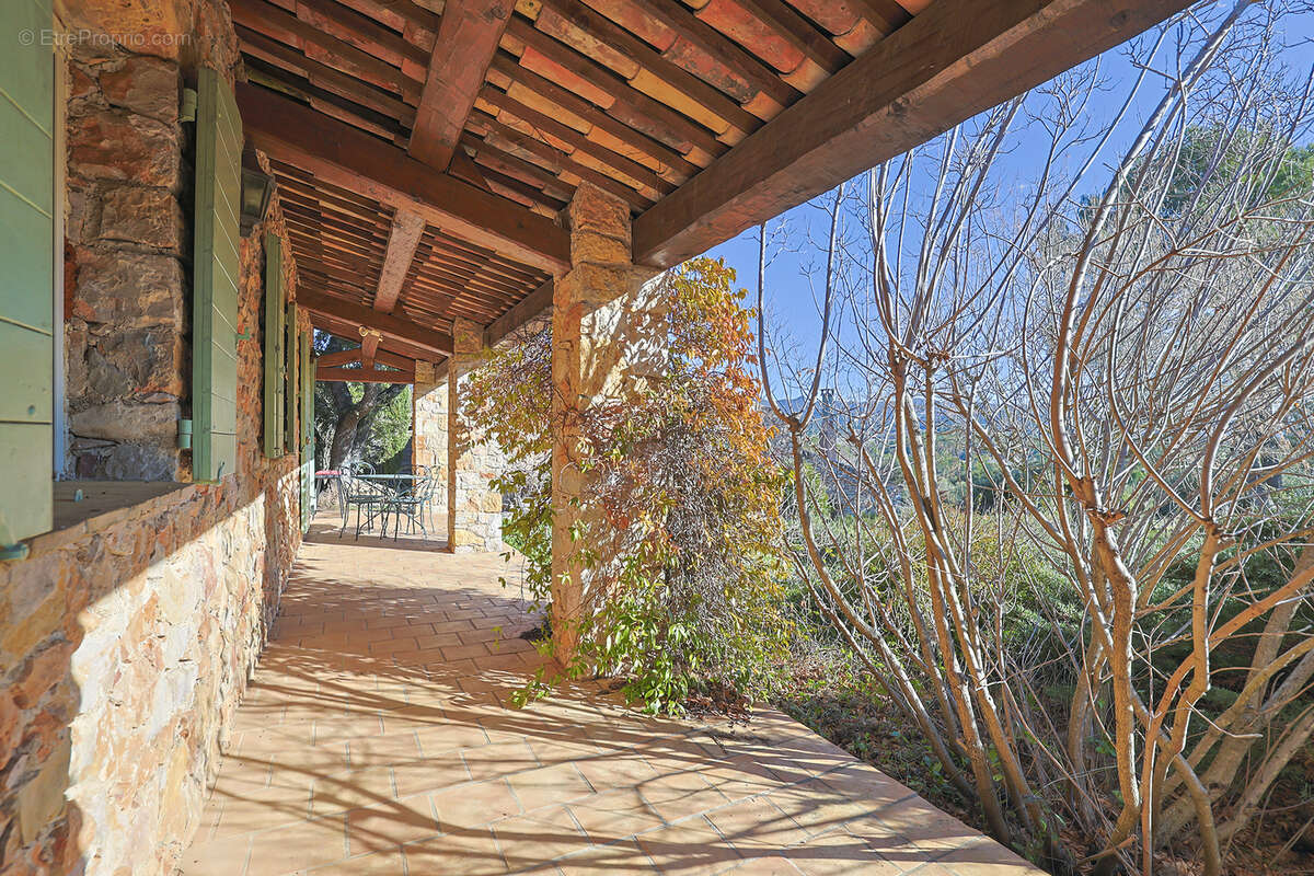 Maison à MOISSAC-BELLEVUE