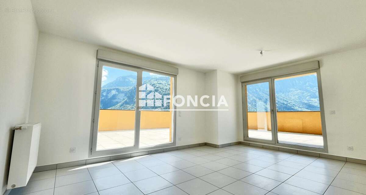 Appartement à CLUSES