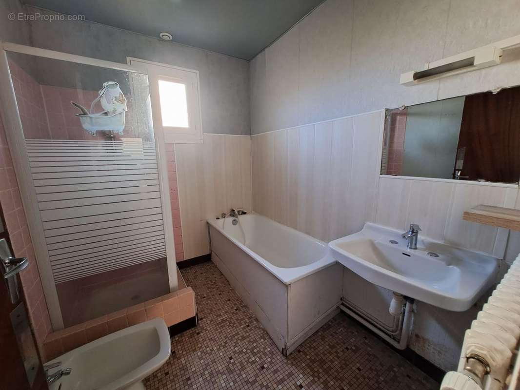 Maison à LA FERRIERE-AUX-ETANGS