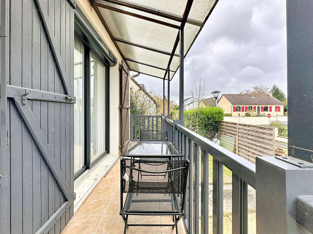 Maison à MAINVILLIERS