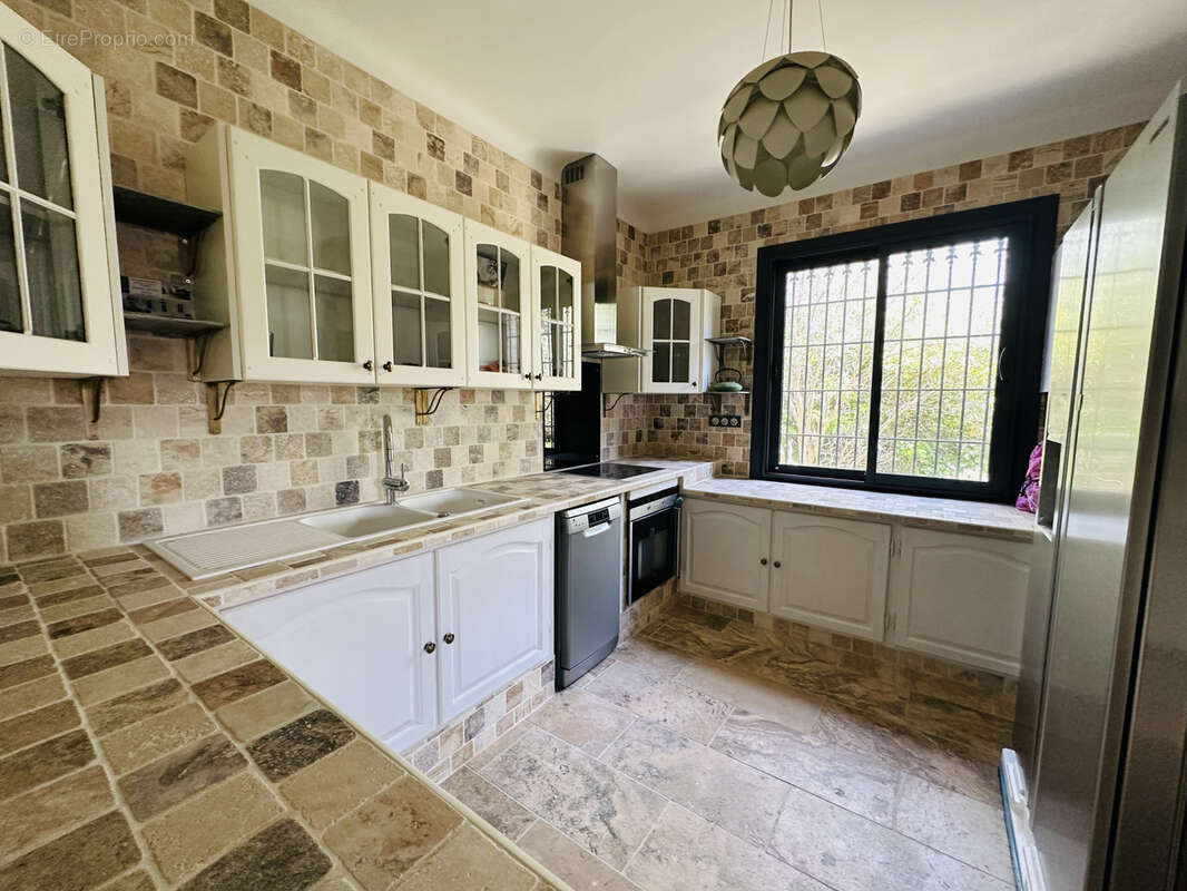 Maison à BRUE-AURIAC