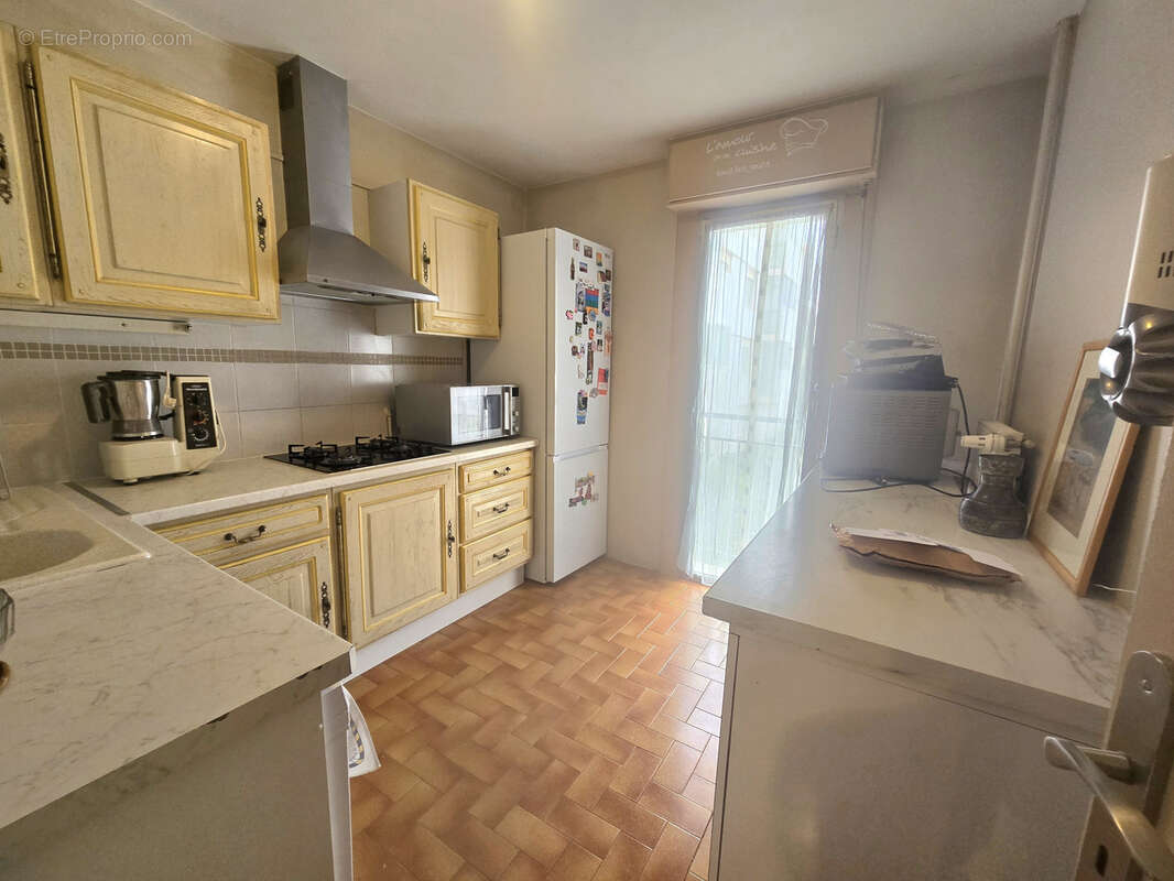 Antibes appartement 2 pieces 54 m2 avec cave et parking - photo 4