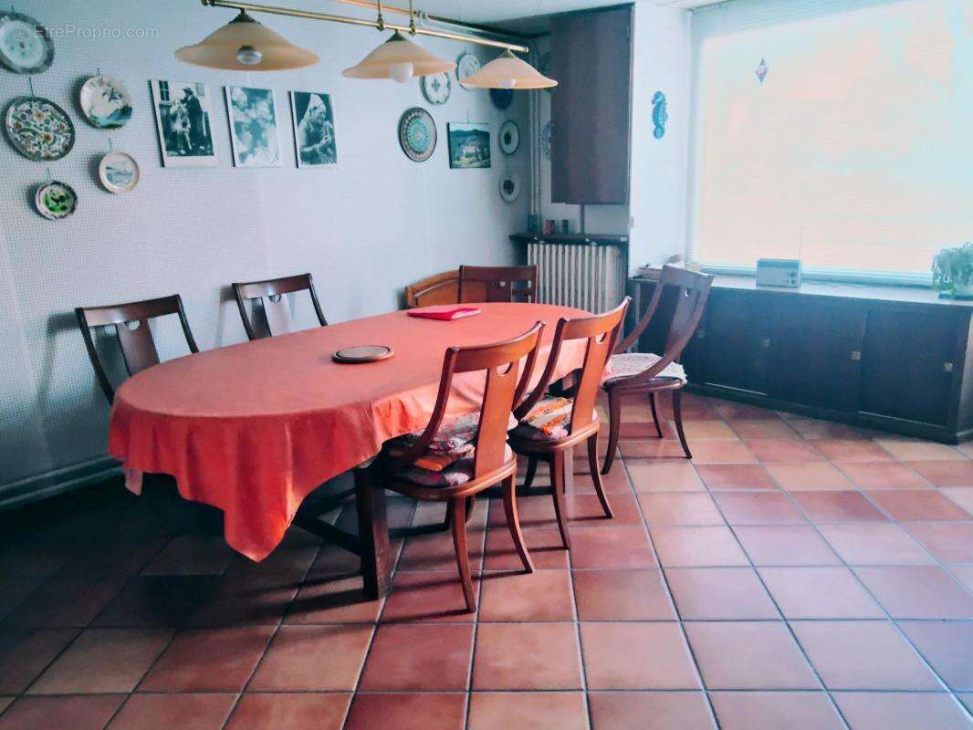 Maison à CORAY