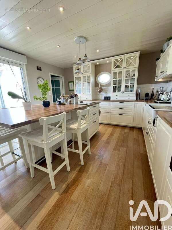 Maison 167 m² à Perigny  - photo 5