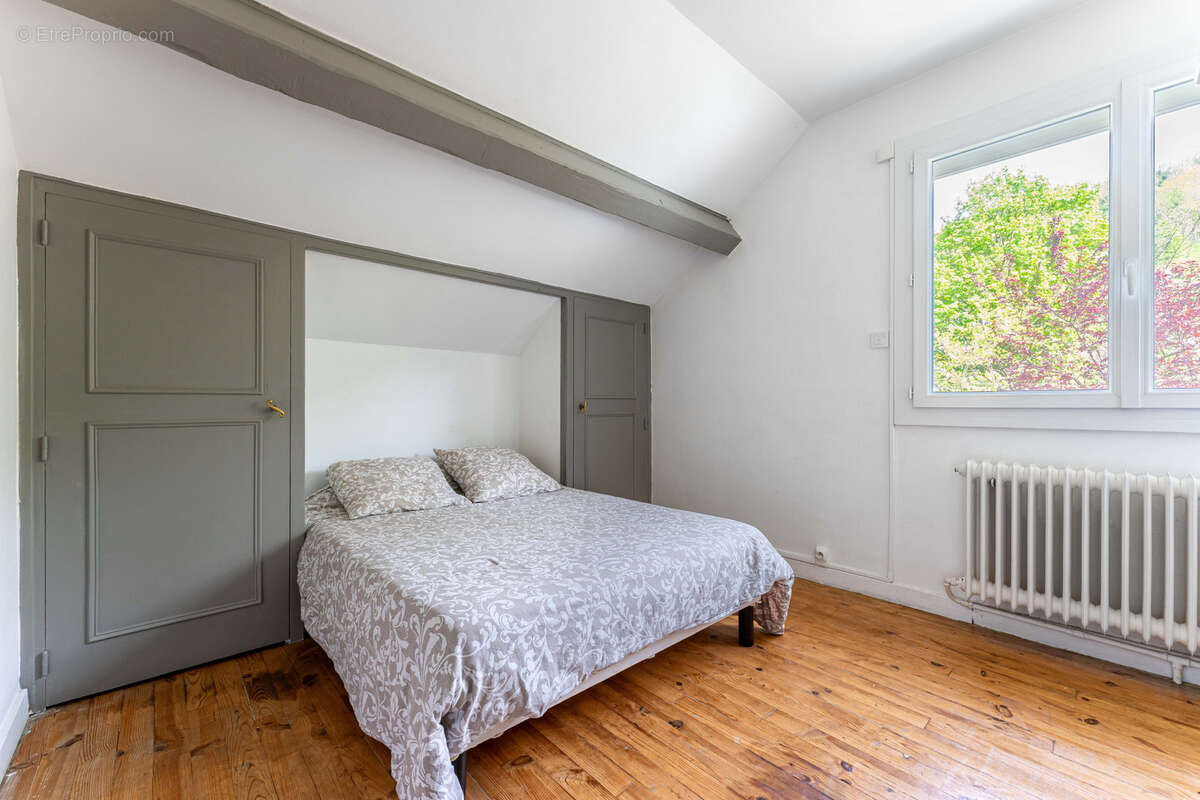 Maison à BOURGOIN-JALLIEU