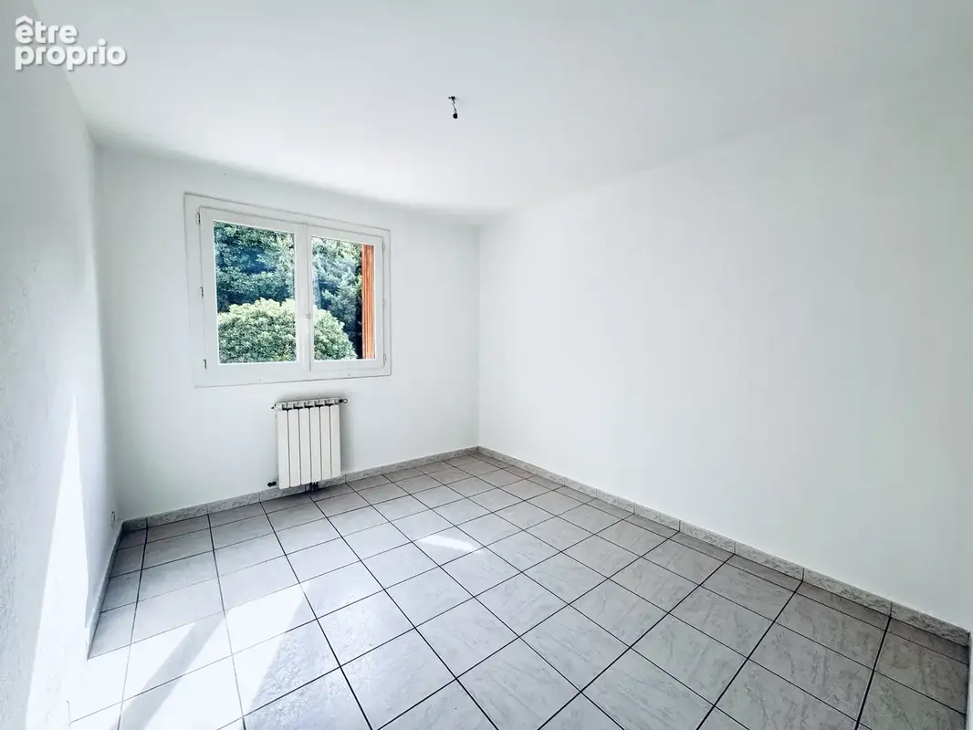 Appartement Type 3 57m2 au calme - photo 6