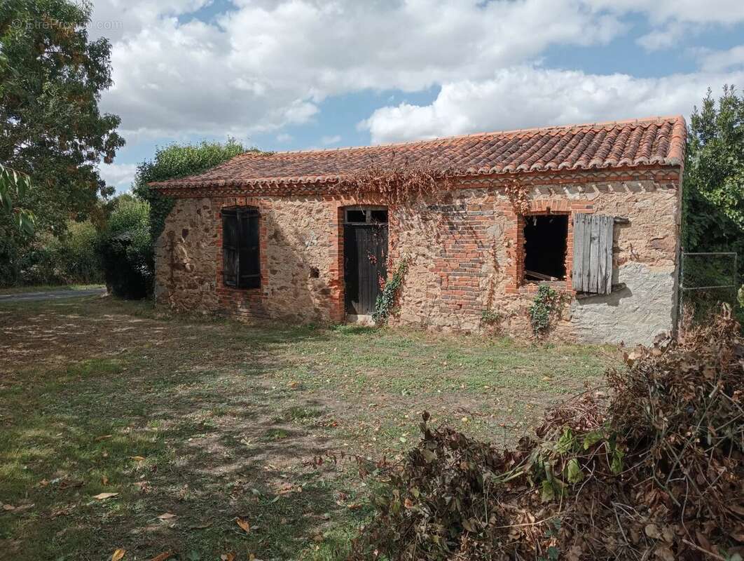 Maison indépendante avec un potentiel énorme - photo 17