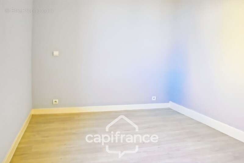 Appartement à PASLIERES