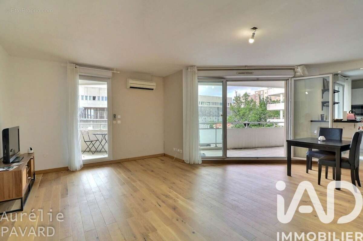 Photo 3 - Appartement à MARSEILLE-12E