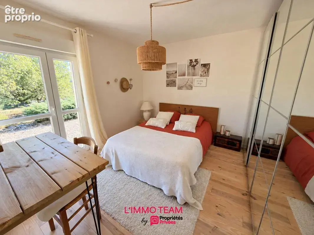 Villa contemporaine T4 avec piscine sur 13000m² de terrain au calme à 10 minutes de CAHORS - photo 14
