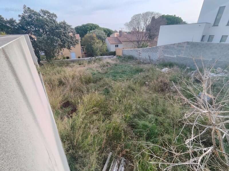 Terrain à FRONTIGNAN