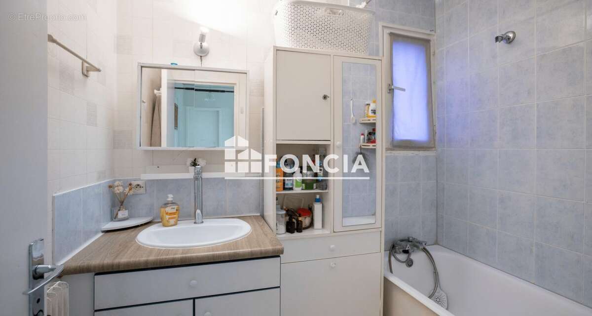 Appartement à ELANCOURT