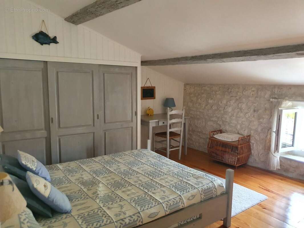Maison à COZES