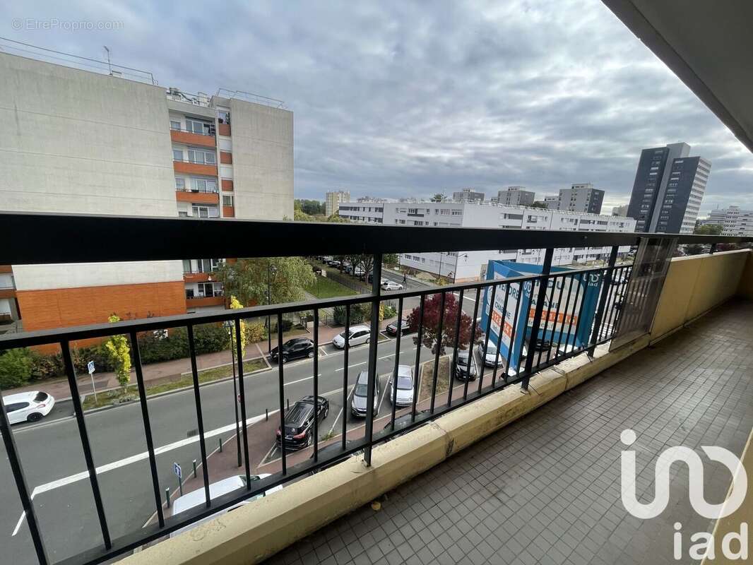 Photo 4 - Appartement à EPINAY-SOUS-SENART