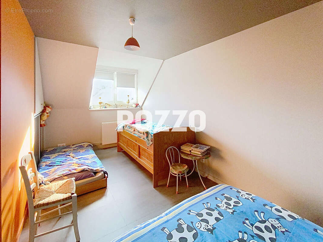 A VENDRE : Corps de ferme rénové alliant confort et modernité 137 m² - photo 16