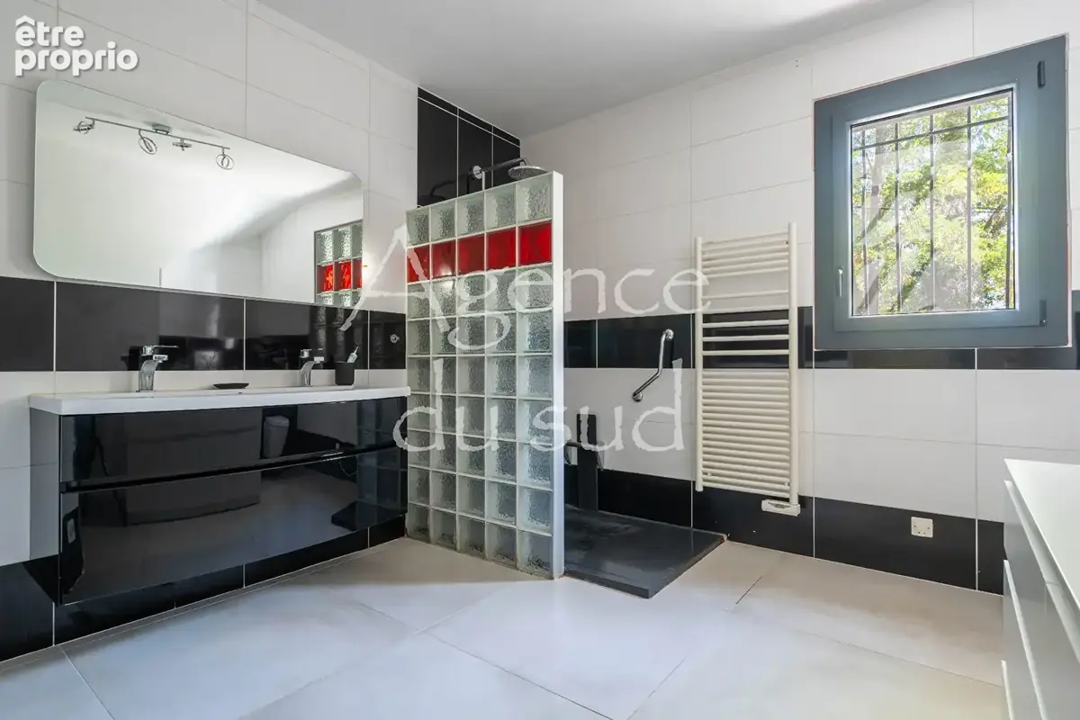 Maison Saint Zacharie - photo 15