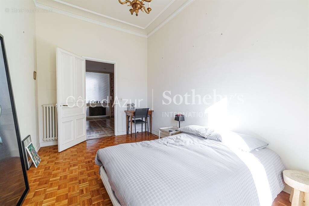 Appartement Belle Époque à rénover à Nice, fort potentiel, 190 m², Quartier Wilson - photo 12
