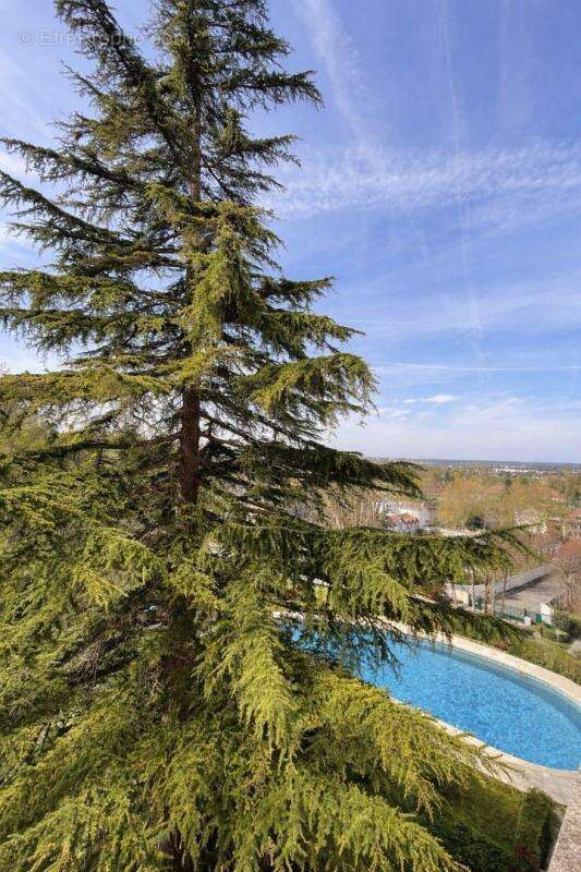 Appartement à BOUGIVAL