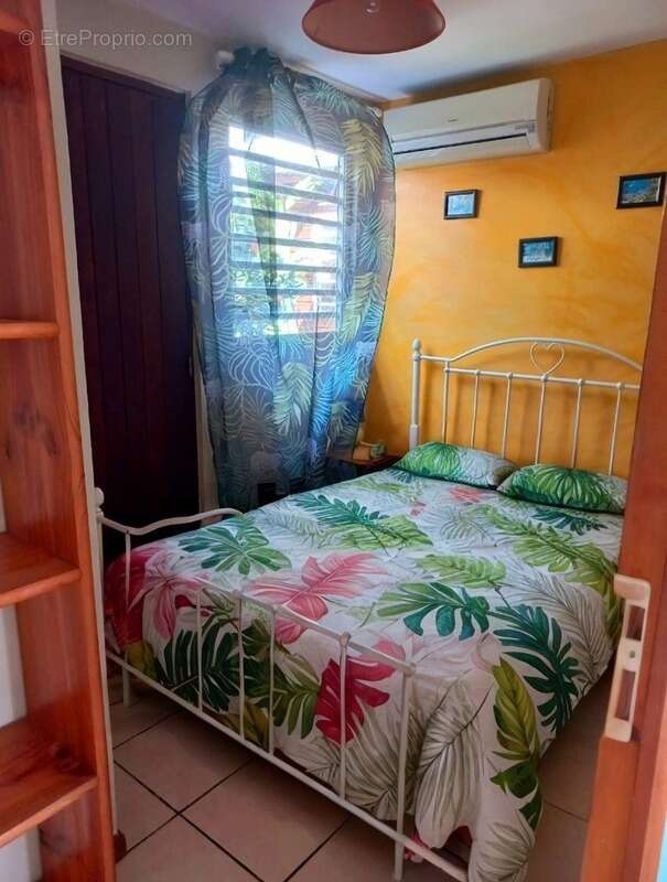 Maison à SAINTE-ANNE